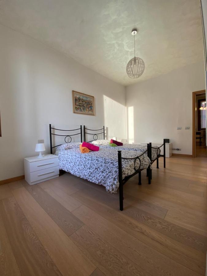 Ca' Santa Marta Apartment Venedik Dış mekan fotoğraf