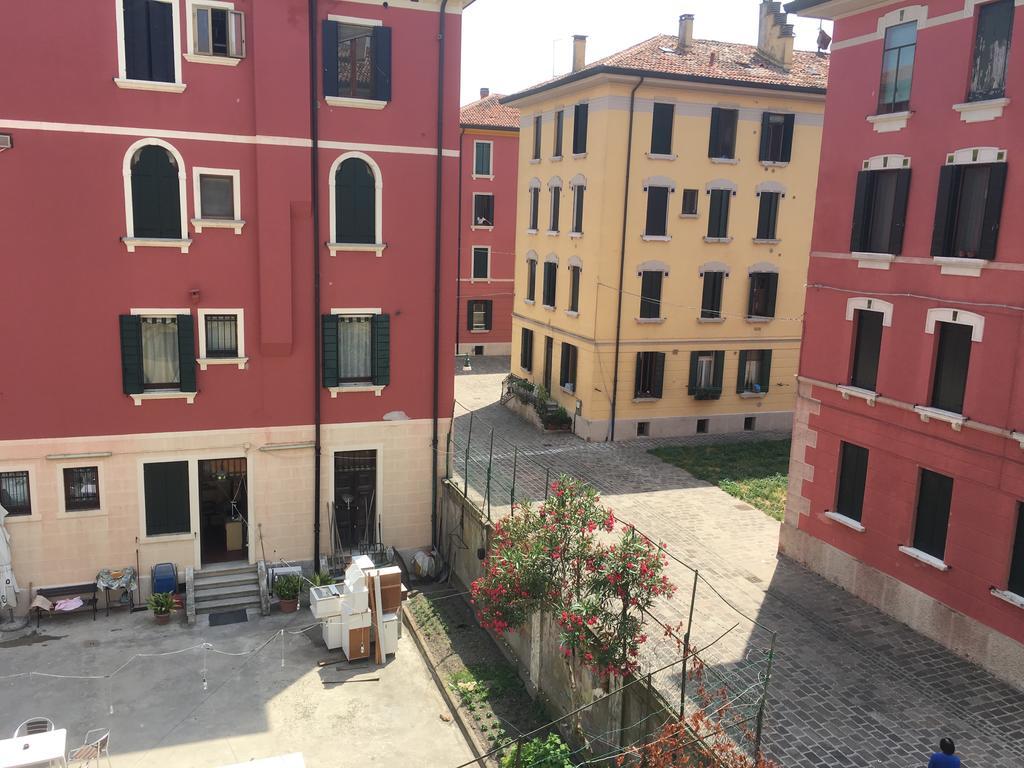 Ca' Santa Marta Apartment Venedik Dış mekan fotoğraf