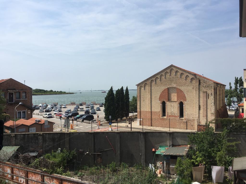 Ca' Santa Marta Apartment Venedik Dış mekan fotoğraf