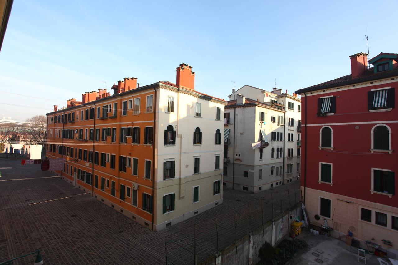 Ca' Santa Marta Apartment Venedik Dış mekan fotoğraf